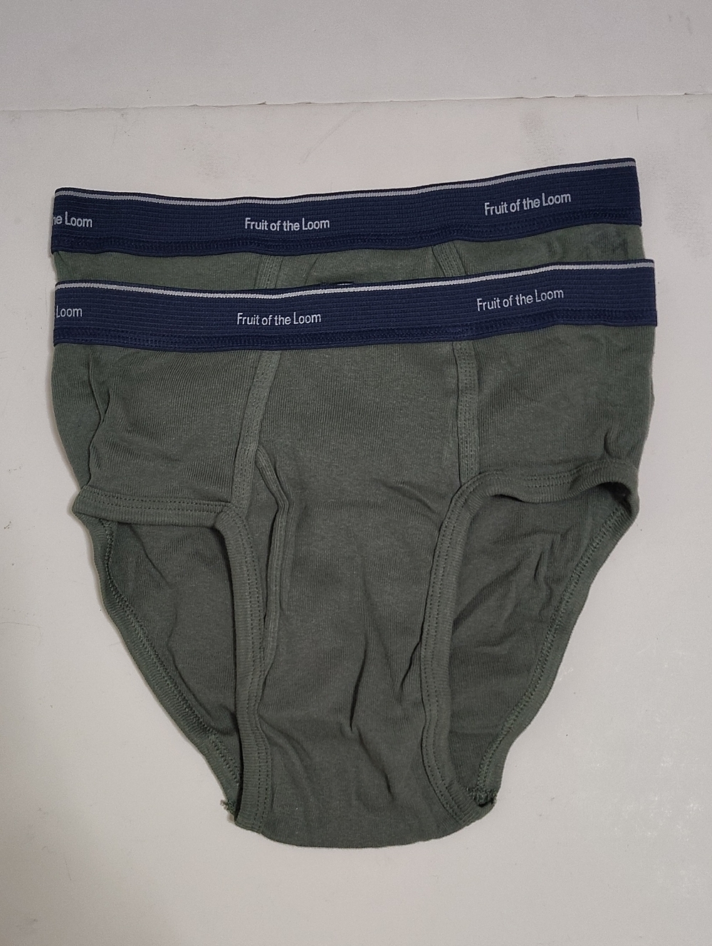 Vintage Fruit of the Loom Men's Green Briefs with Navy Waistband - 2 Pack Size S